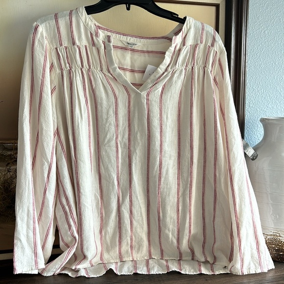 Splendid Ruched V-neck Long sleeves pullover - Picture 4 of 7